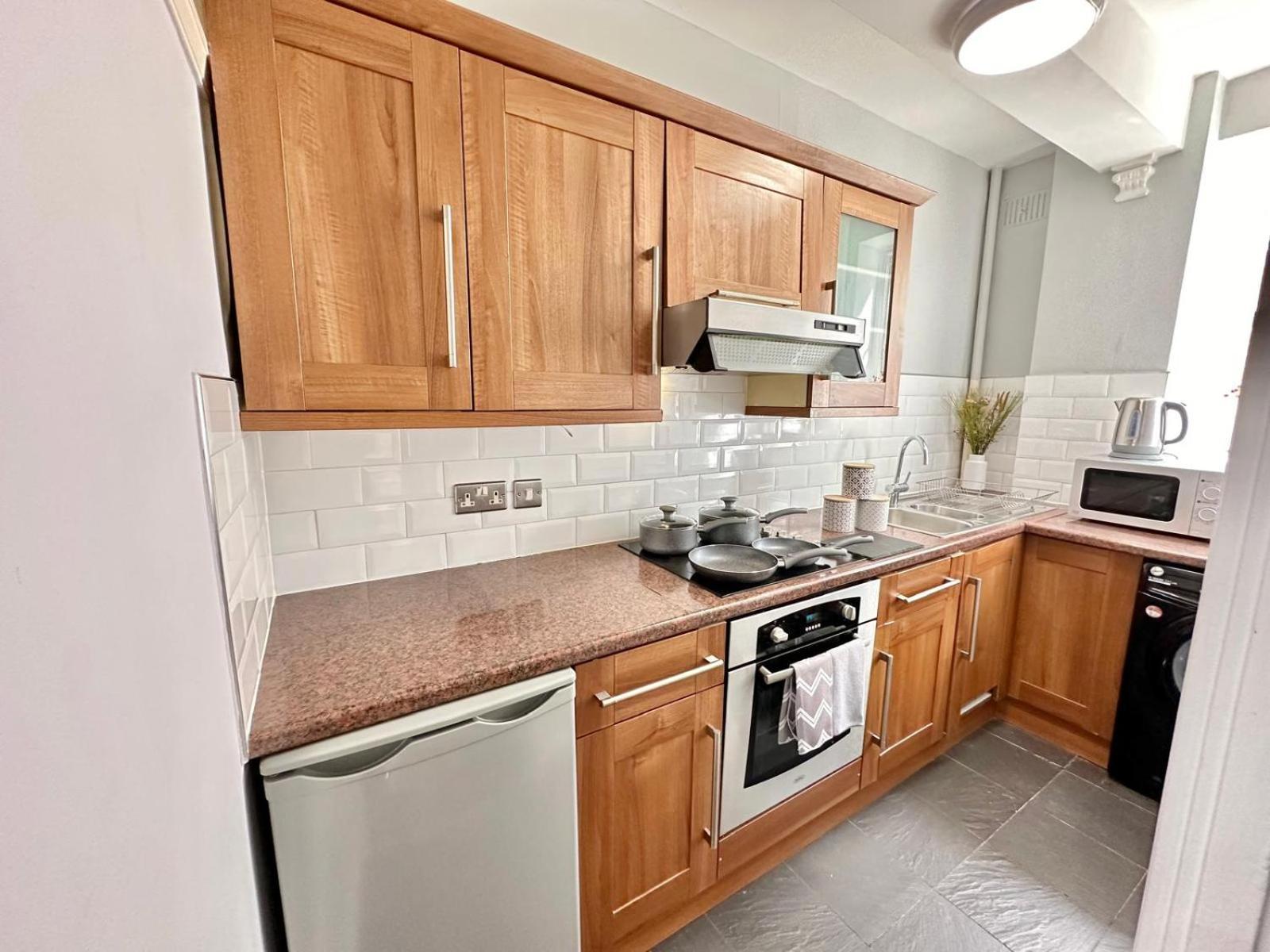 Apartment Hyde Park One Bedroom London